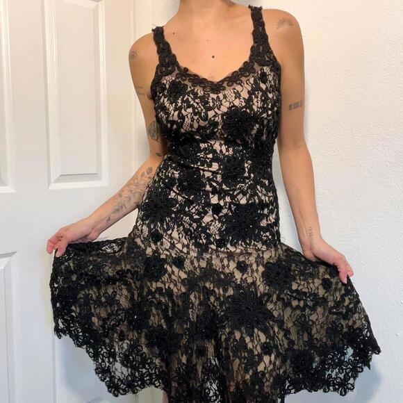 Sue Wong Nocturne Black Lace Cocktail Dress Size 0 Sue Wong Nocturne Black Lace Cocktail Dress Size 0